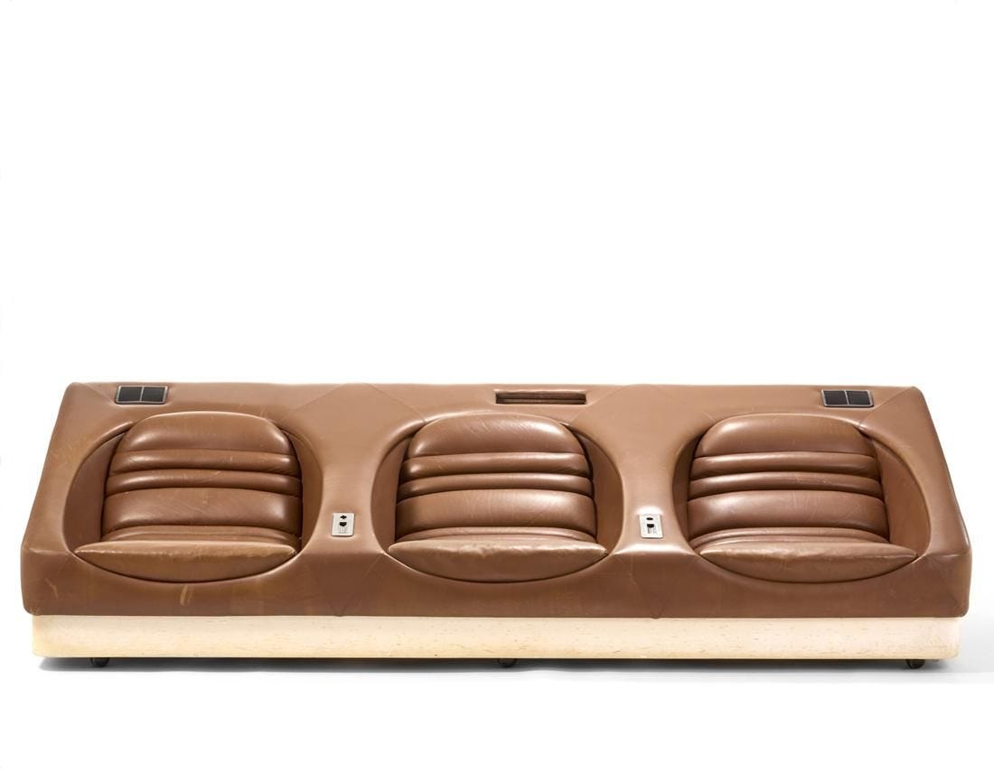Cesare Casati e Enzo Hybsch Rare three-seater sofa model "Simone". Produced by Comfort, Italy,