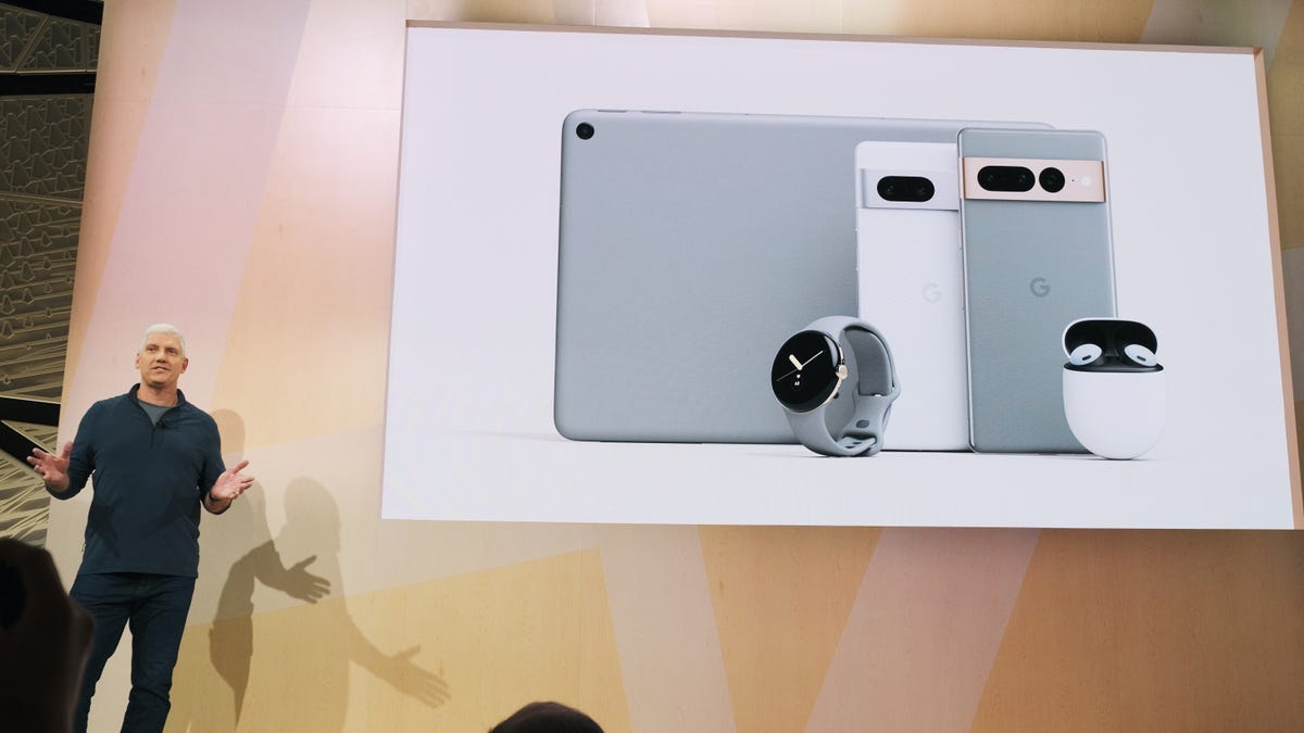 Pixel 7 and Pixel 7 Pro hands-on: The start of Google's walled garden |  ZDNET