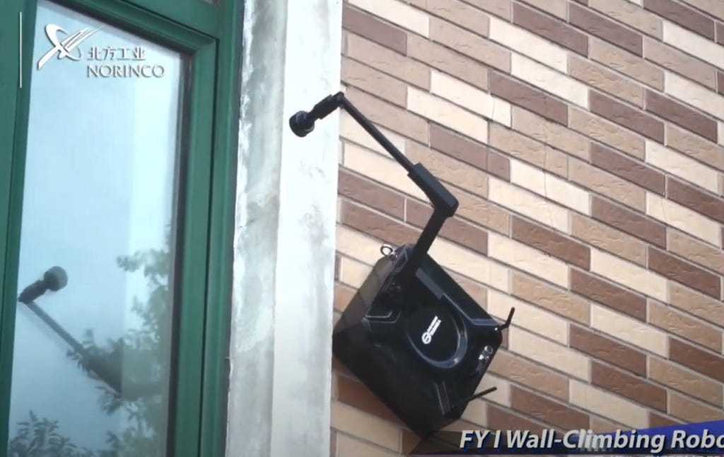 Wall climbing robot that contributed to the white paper protests