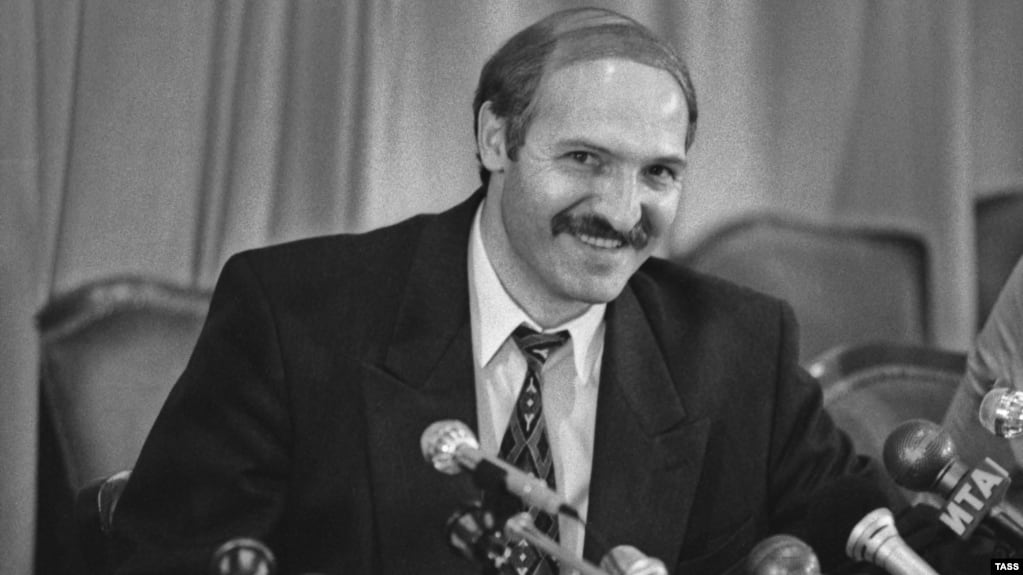 Alyaksandr Lukashenka, November 1, 1994