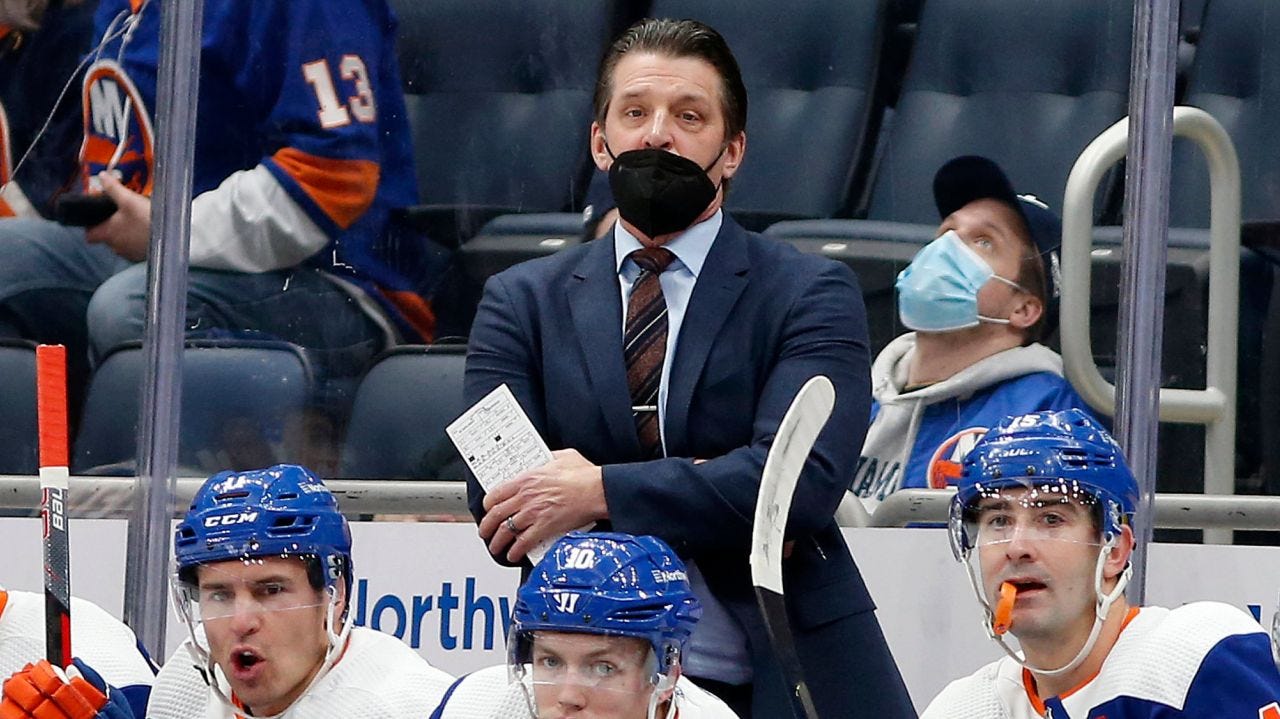 Lane Lambert takes over Islanders&#39; bench vs. Oilers with Barry Trotz out  for non-COVID personal reasons | Newsday