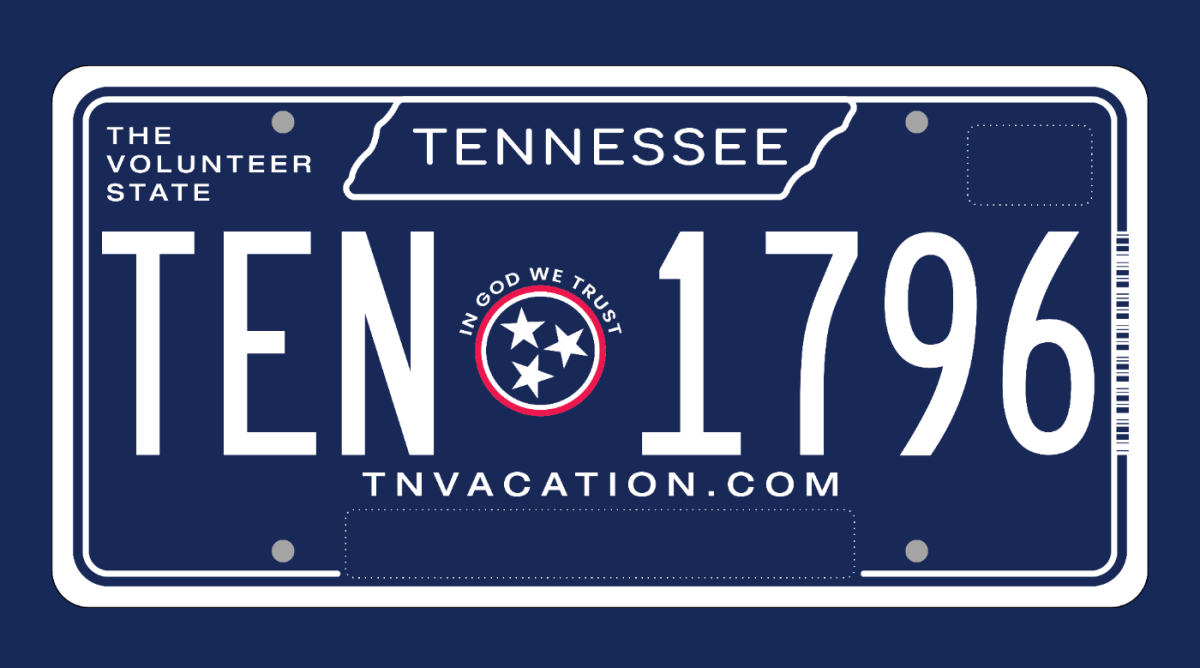 Tennessee isn't targeting atheists with its 'In God We Trust' license plates | A sample Tennessee license plate