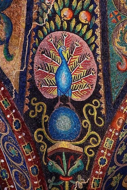 Peacock Mosaic in San Vitale Basilica, Ravenna, Italy | Arte bizantino,  Mosaicos bizantinos, Arte antiguo