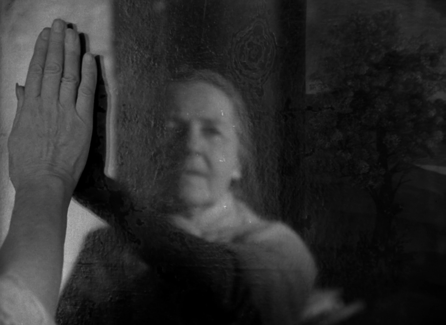 Film Technique: The Mirror Shot in Andrei Tarkovsky's Mirror —  A-BitterSweet-Life Studios