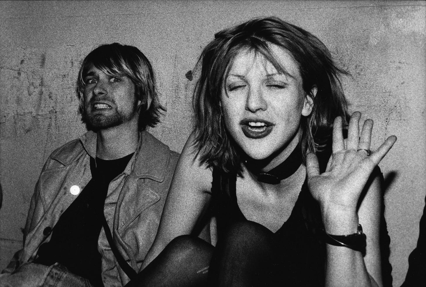 A picture of Kurt Cobain and Courtney Love 