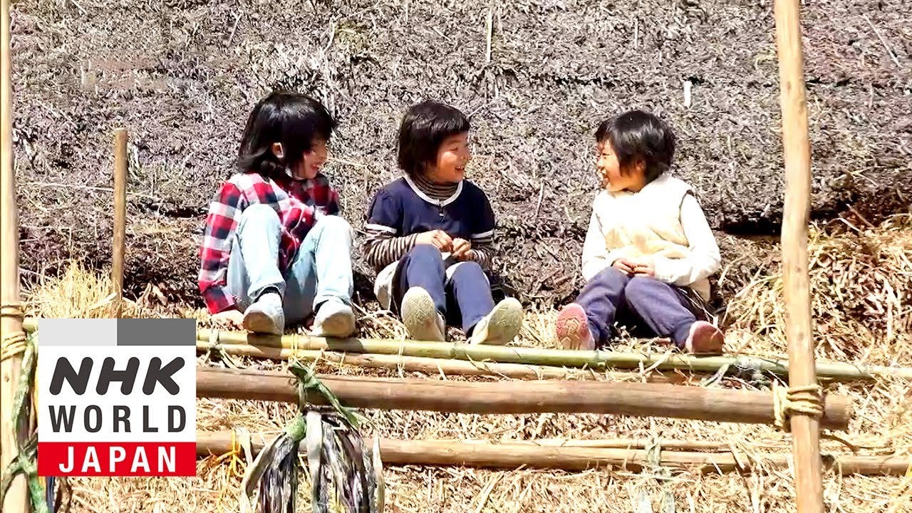 Thatched Living: A Nostalgic Future - NHK WORLD-JAPAN - YouTube