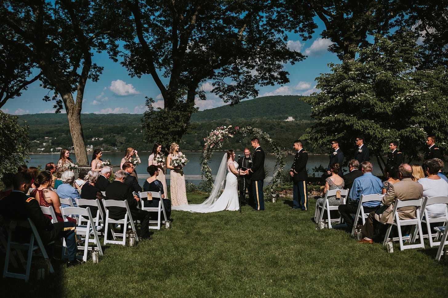 How to Choose a Wedding Venue