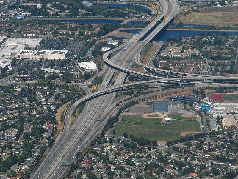 File:California SR 85 and SR 87 Interchange.jpg