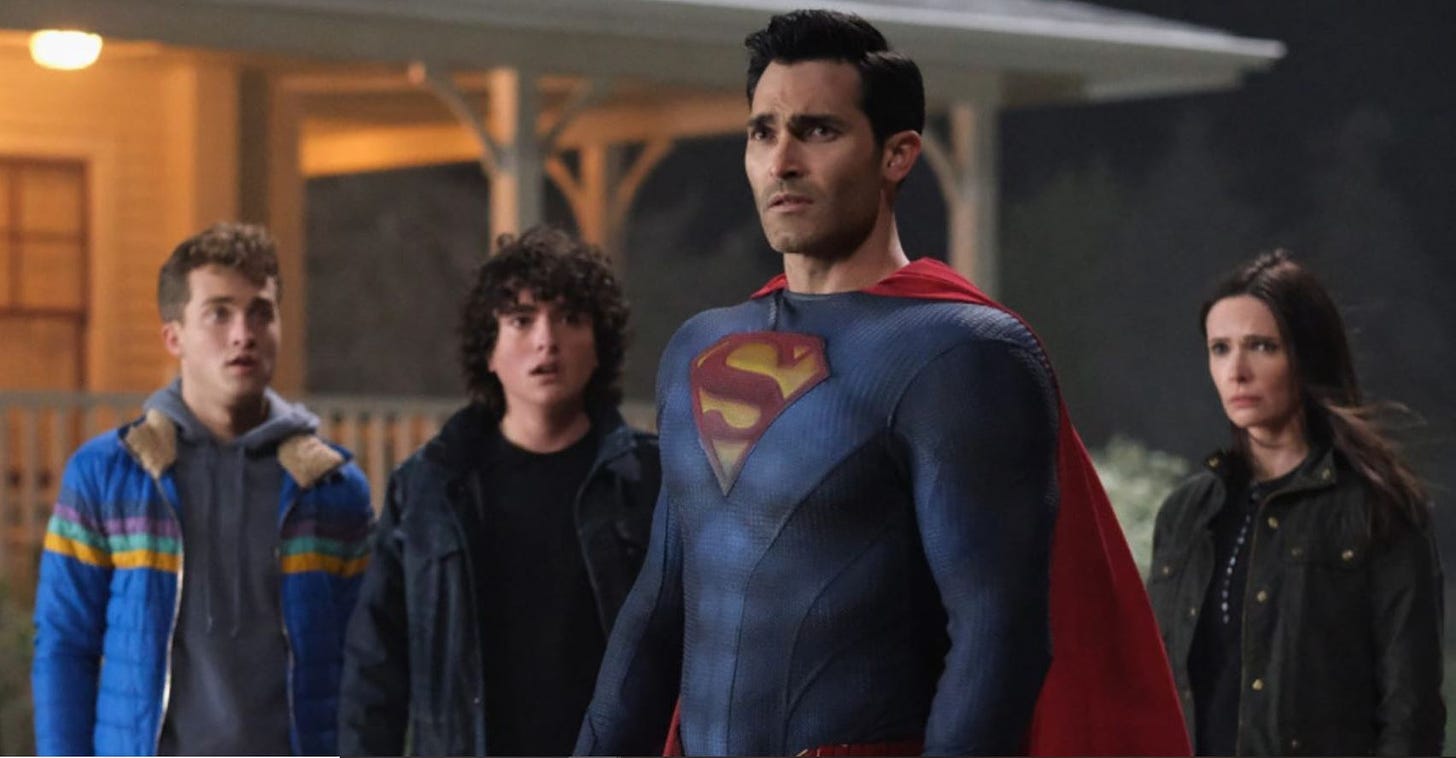 Superman & Lois season 2 starring Tyler Hoechlin, Bitsie Tulloch, Jordan Elsass. Click here to check it out.