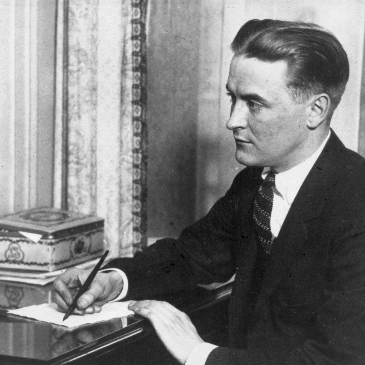 Biography of F. Scott Fitzgerald