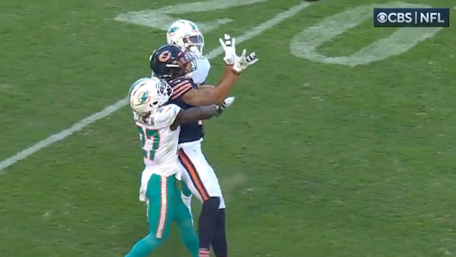 Tony Dungy points out huge pass interference refs missed in Bears game