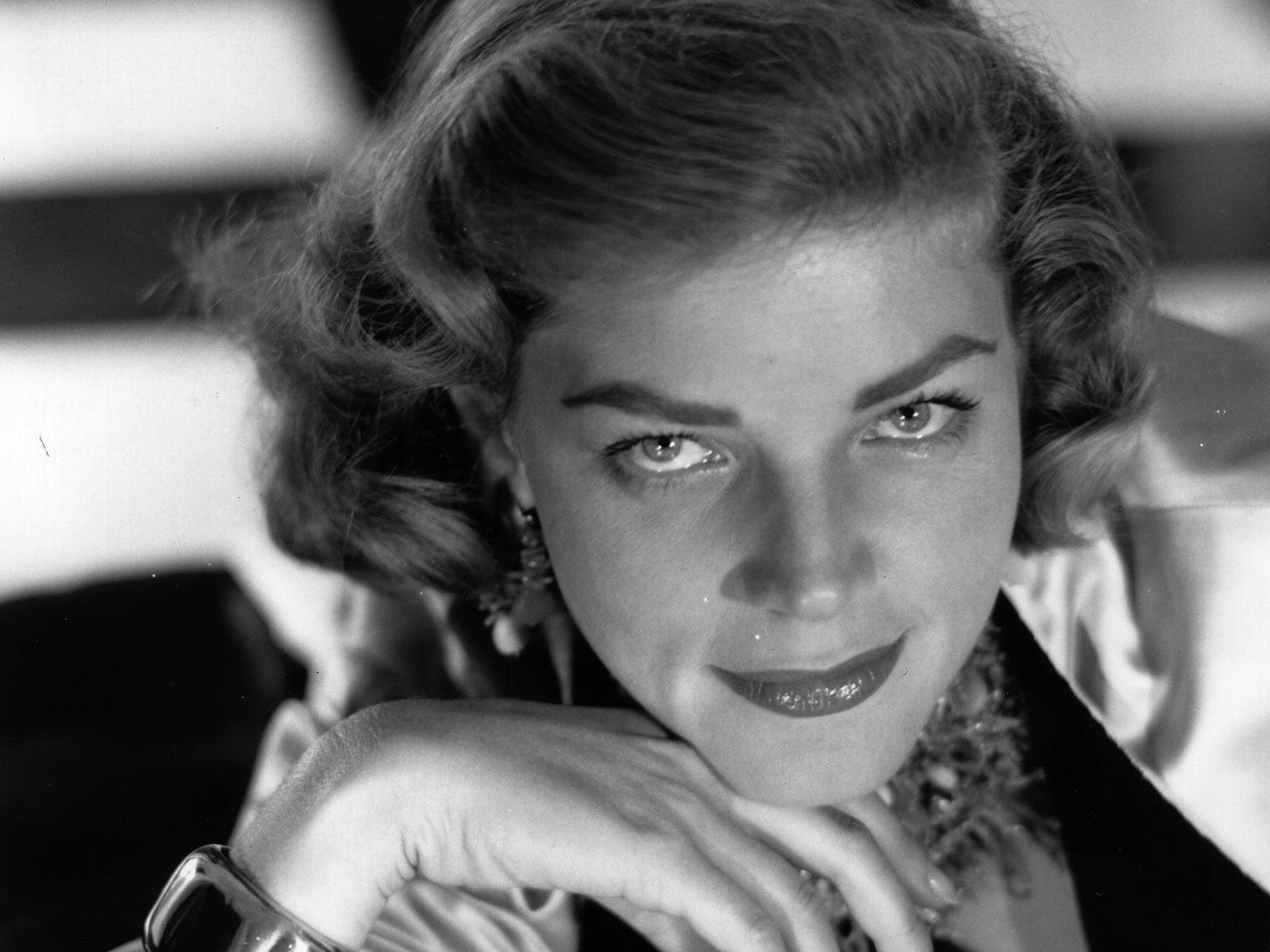 Lauren Bacall: Sultry film-noir legend who taught Humphrey Bogart how to  whistle and starred with Monroe and Grable | The Independent