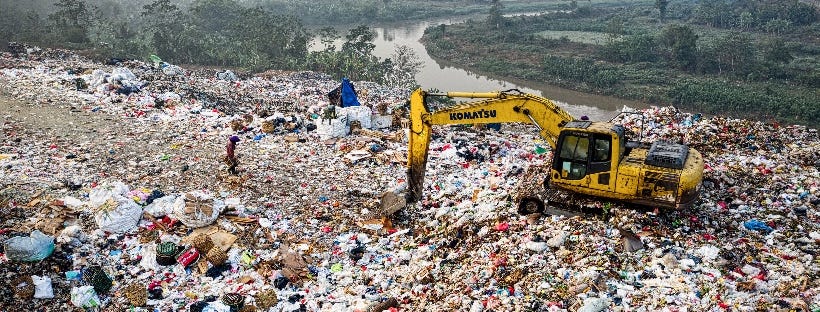 waste in Indonesia, methane, climate change. article Alexander Verbeek in The Planet