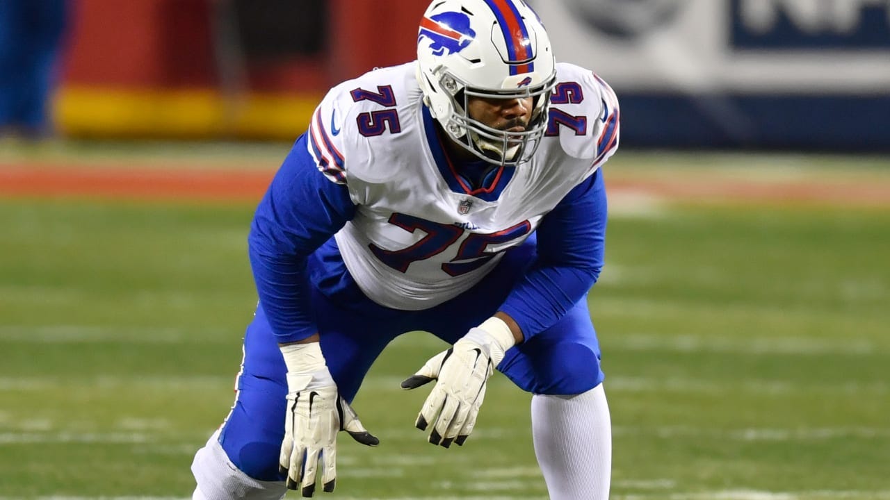 Daryl Williams, Bills agree to terms on three-year deal