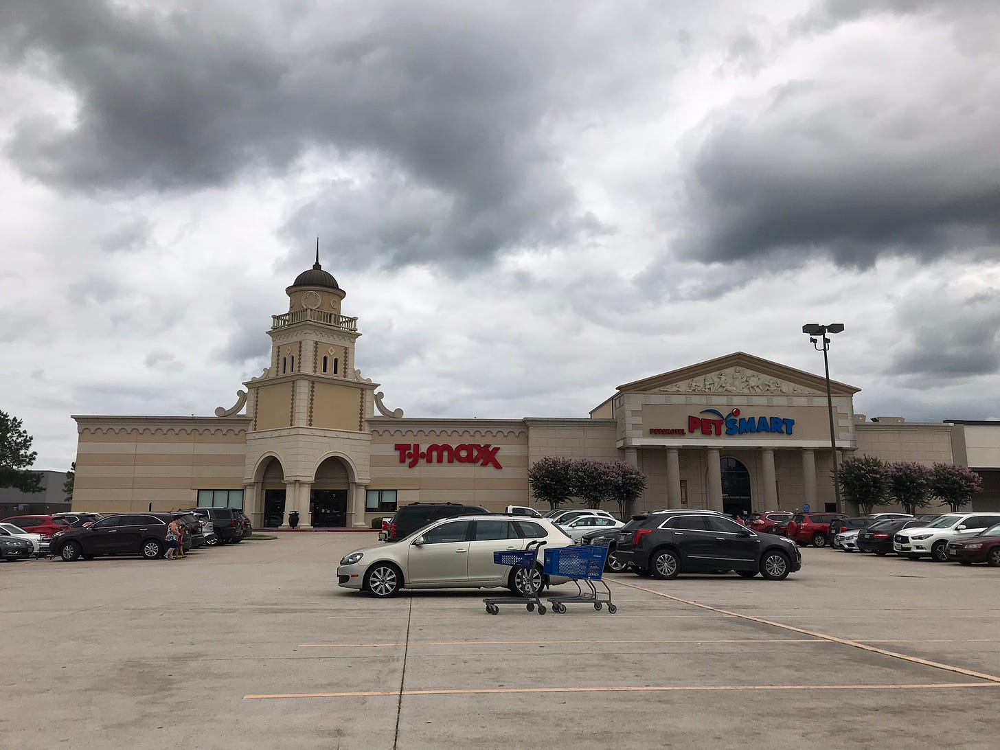 Portofino Shopping Center – Houston Historic Retail