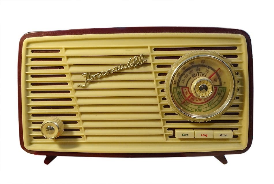 https://www.welt-der-alten-radios.de/ausstellung/74_gross.jpg