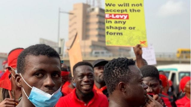 E-levy Ghana: Ghanaians hit streets of Accra to protest against electronic  transactions tax wey govment wan introduce - BBC News Pidgin