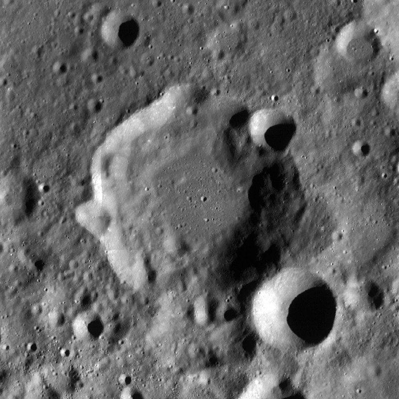 Parsons_crater_LRO_WAC.jpg