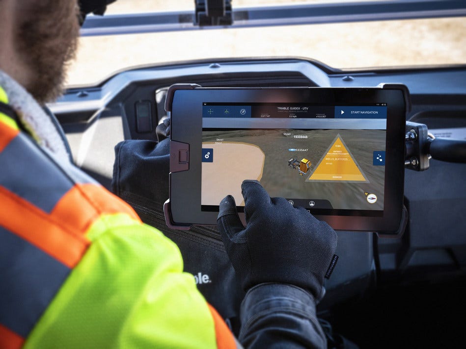 Increase Efficiency with Versatile Trimble GuidEx Guidance System for Virtually Any Machine Type