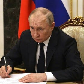 "Przewrót pałacowy" na Kremlu z wykorzystaniem hipnozy? Tego obawia się służba ochrony Putina 