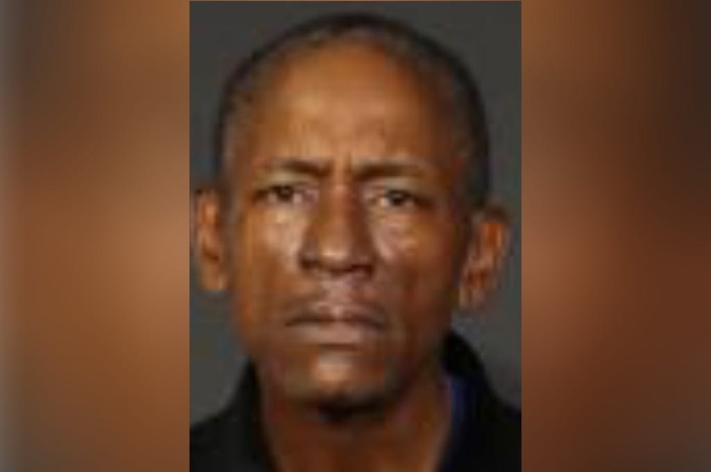 Accused serial pickpocket Darin Mickens