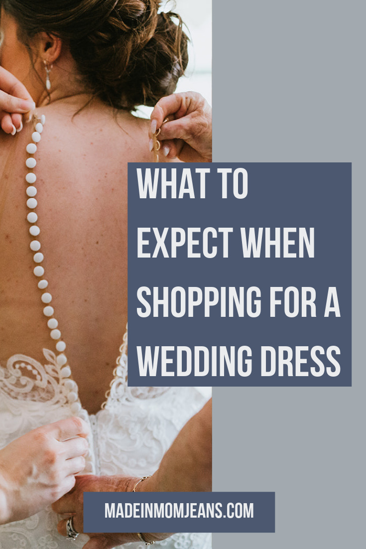 What to Expect from your First Wedding Dress Appointment