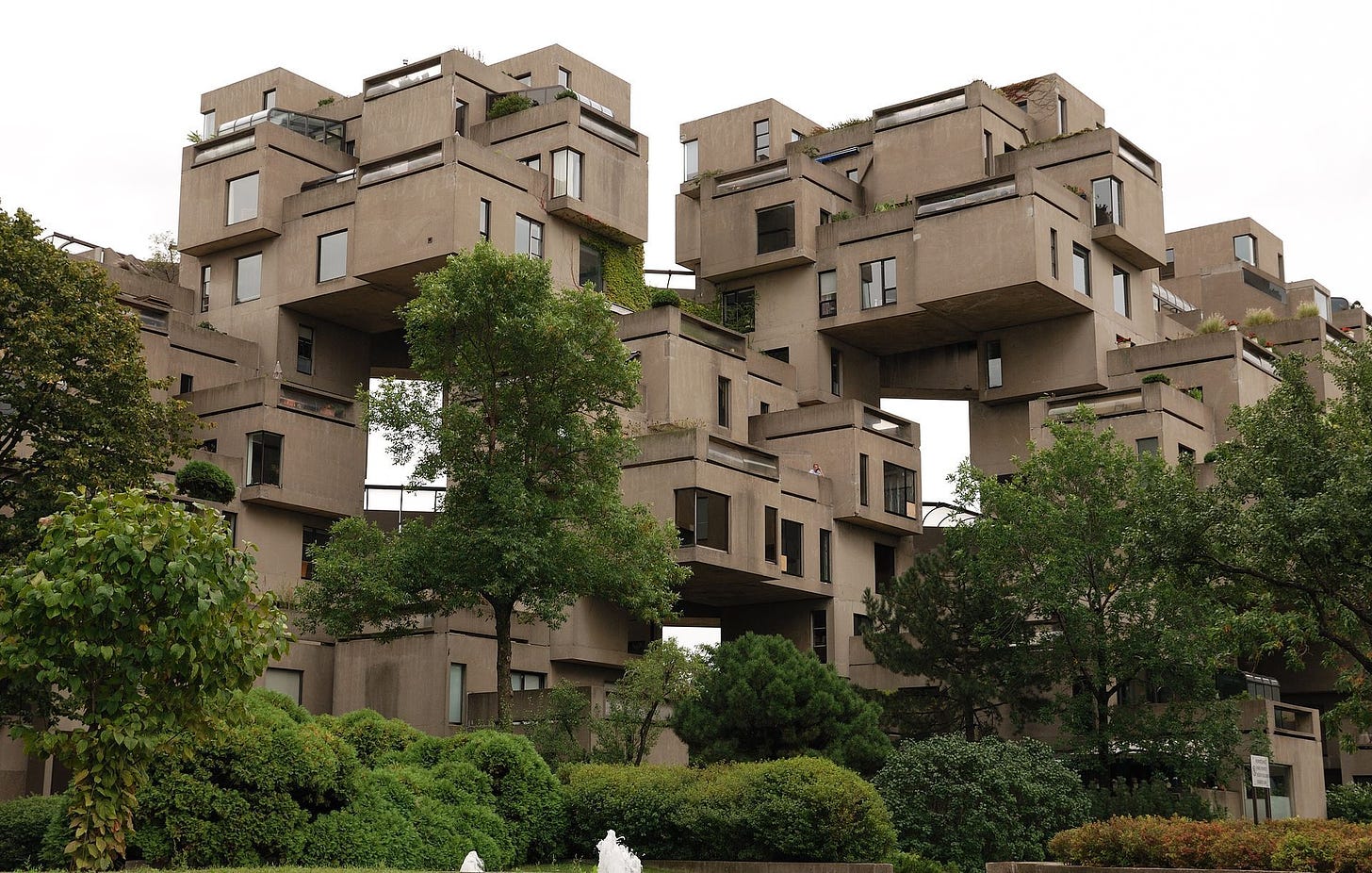 Montreal - QC - Habitat67 - Brutalist architecture ...