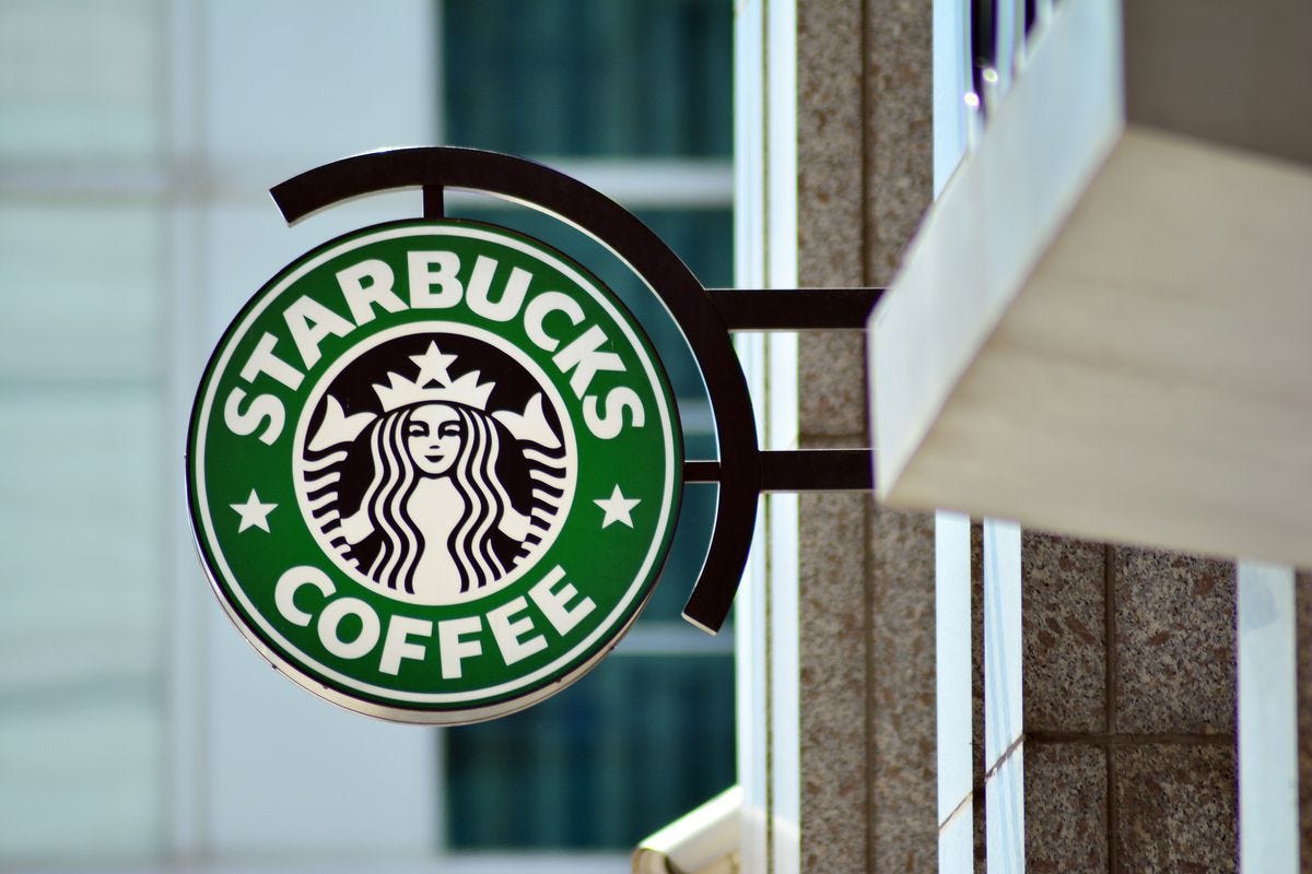 Starbucks (SBUB34): saiba se vale a pena investir neste BDR