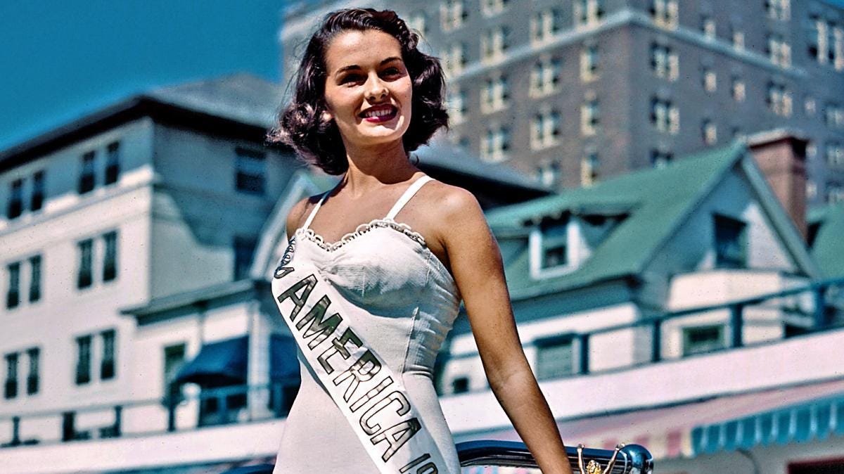 Yolande Betbeze after winning Miss America in 1951