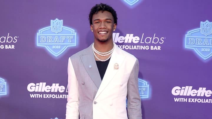 Garrett Wilson Wore Pearls and One Hell of a Suit to the Draft