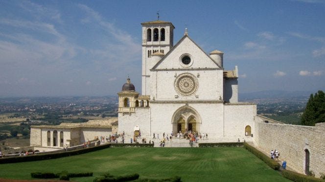 Assisi-1024x683-1-664x373