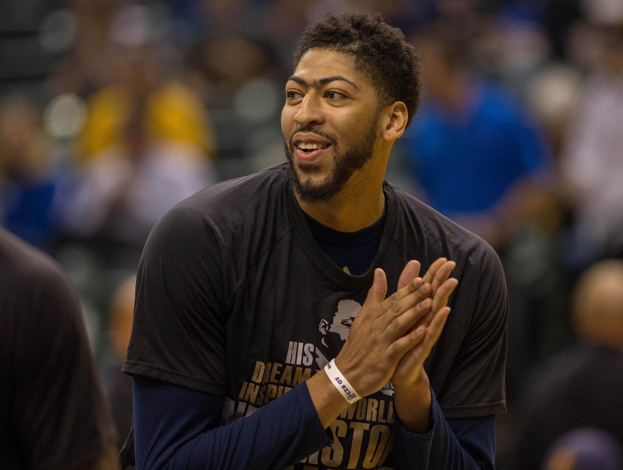 Anthony Davis happy with Pelicans: I don't pay attention to trade rumors |  theScore.com