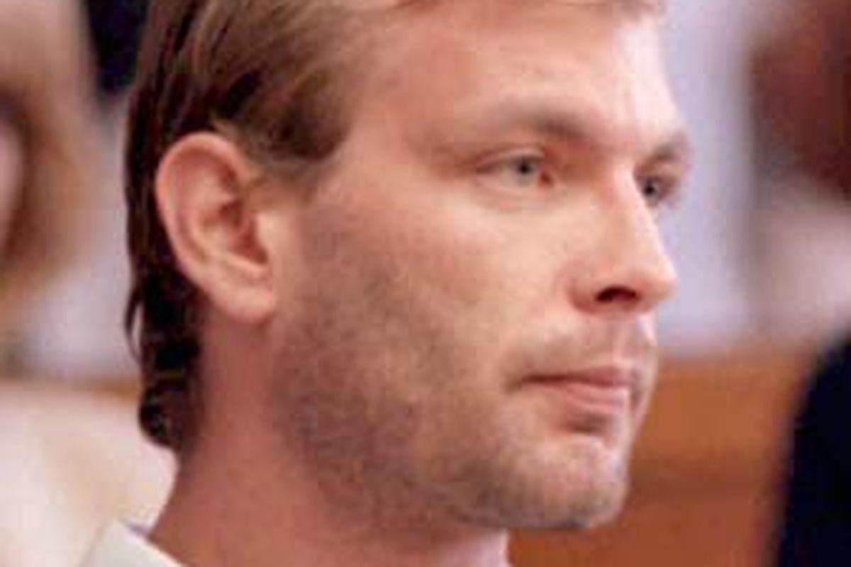 Jeffrey Dahmer&#39;s FBI files offer glimpses of the mind of the serial killer  - Chicago Sun-Times