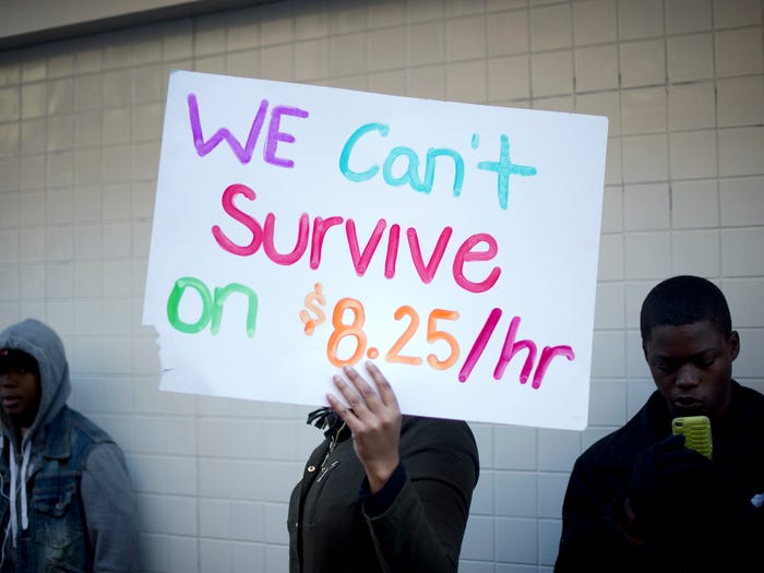 How Much the US Minimum Wage and Its Actual Value Has Changed
