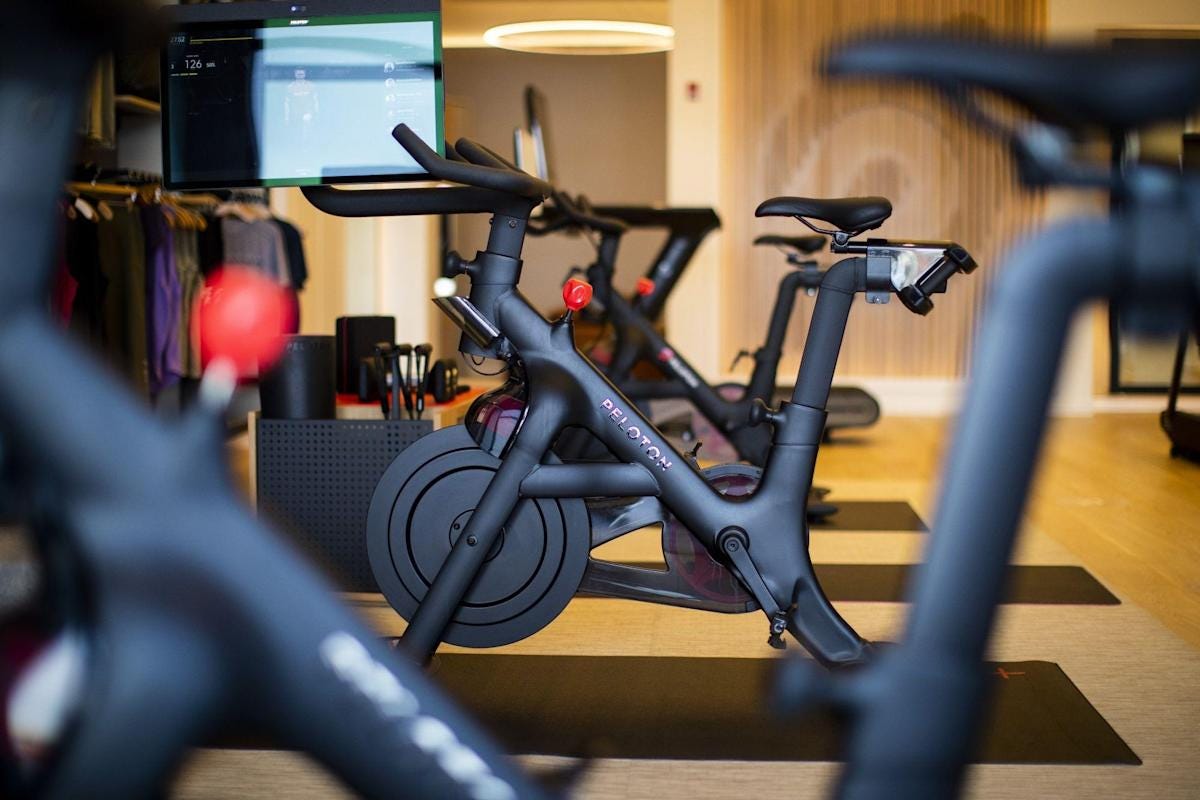 Peloton Takes Quick Ride From Pandemic Stardom to Layoff Woes