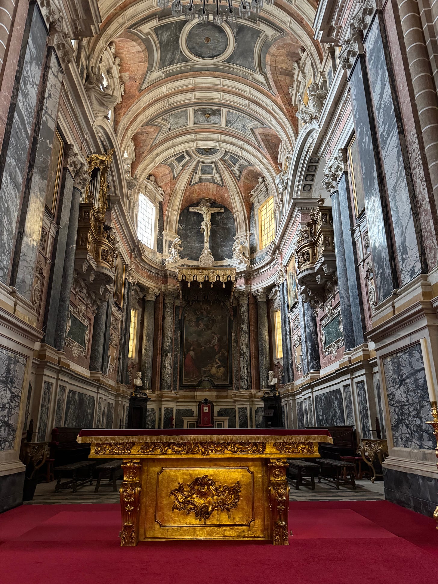 Main Chapel of Cathedral of Évora