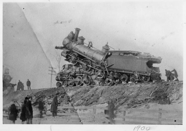 Train wreck near Casselton, N.D., 1900