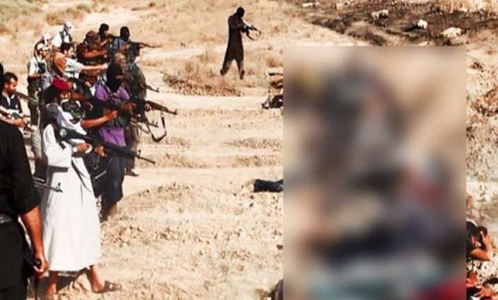 ISIS executes 'more than 160' captured Syrian soldiers: NGO | World ...