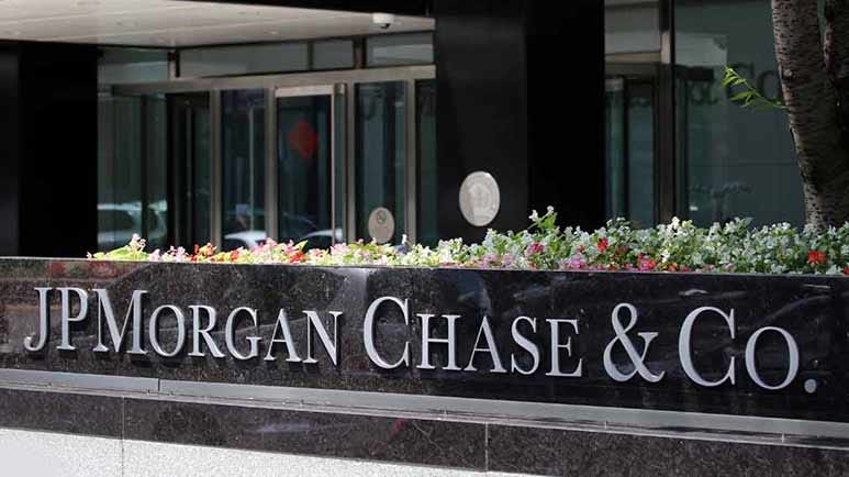 chase debanking becomes clear