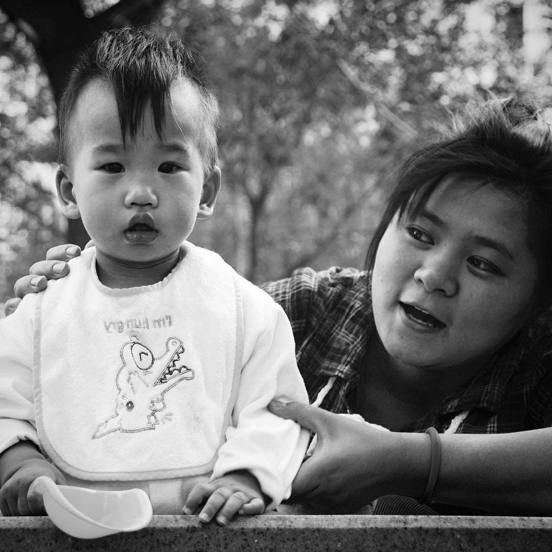 Mother and child, Beijing.