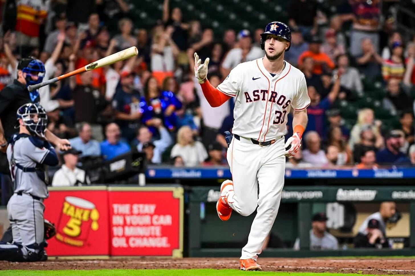 Astros outfielder Kyle Tucker suffered fractured shin in June, could return  this week - The Athletic