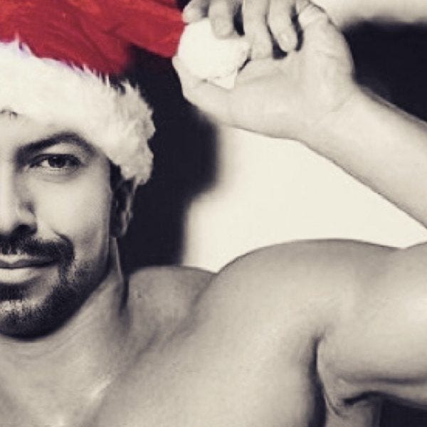 sexy santa jared let shirtless men images 2014 640x640-004