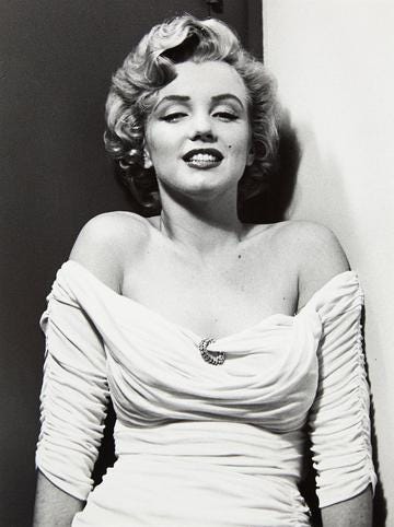 Ikona seksu i kobiecości. Marilyn Monroe obchodziłaby dziś 90. urodziny  [GALERIA] | Newsweek