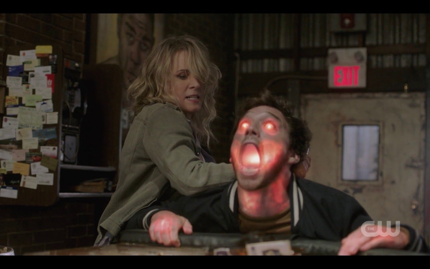 supernatural mary winchester stabbing to save sam winchester 1401