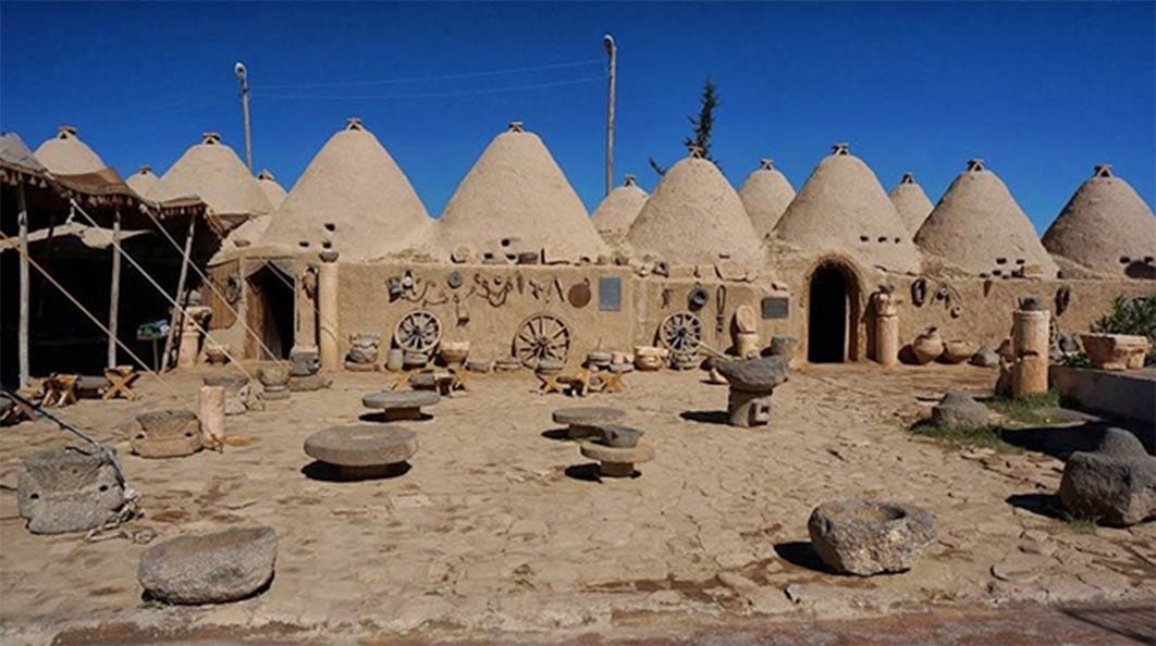Beehive houses of Harran (Ben Bender/ CC BY-SA 3.0) Beehive houses of Harran (Ben Bender/ CC BY-SA 3.0)