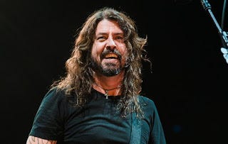 Foo-Fighters-Dave-Grohl-3-920x584