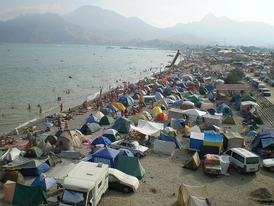 File:Nudist beach in Koktebel.jpg