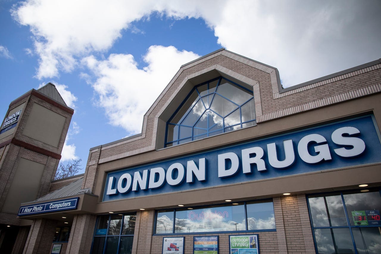 London Drugs stores remain closed after 'cybersecurity incident' | CBC News