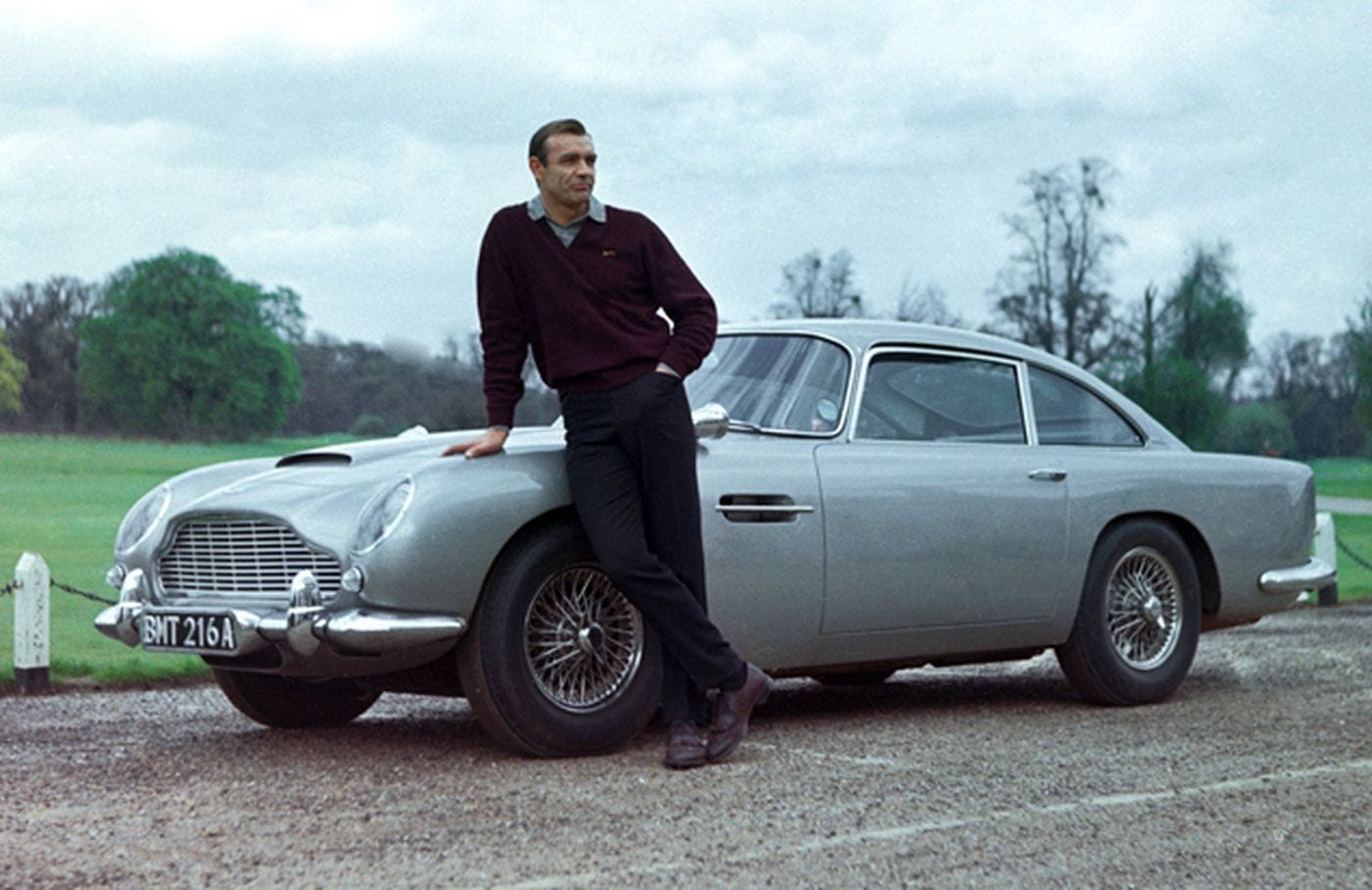 Aston Martin DB5 james bond hot cars with sean connery