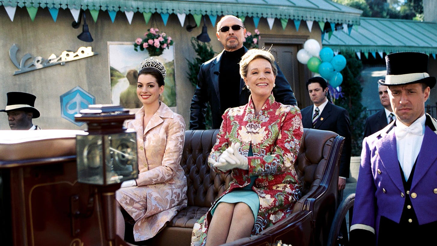 Mia and Clarisse in The Princess Diaries 2: Royal Engagement during the Independence Day Parade.